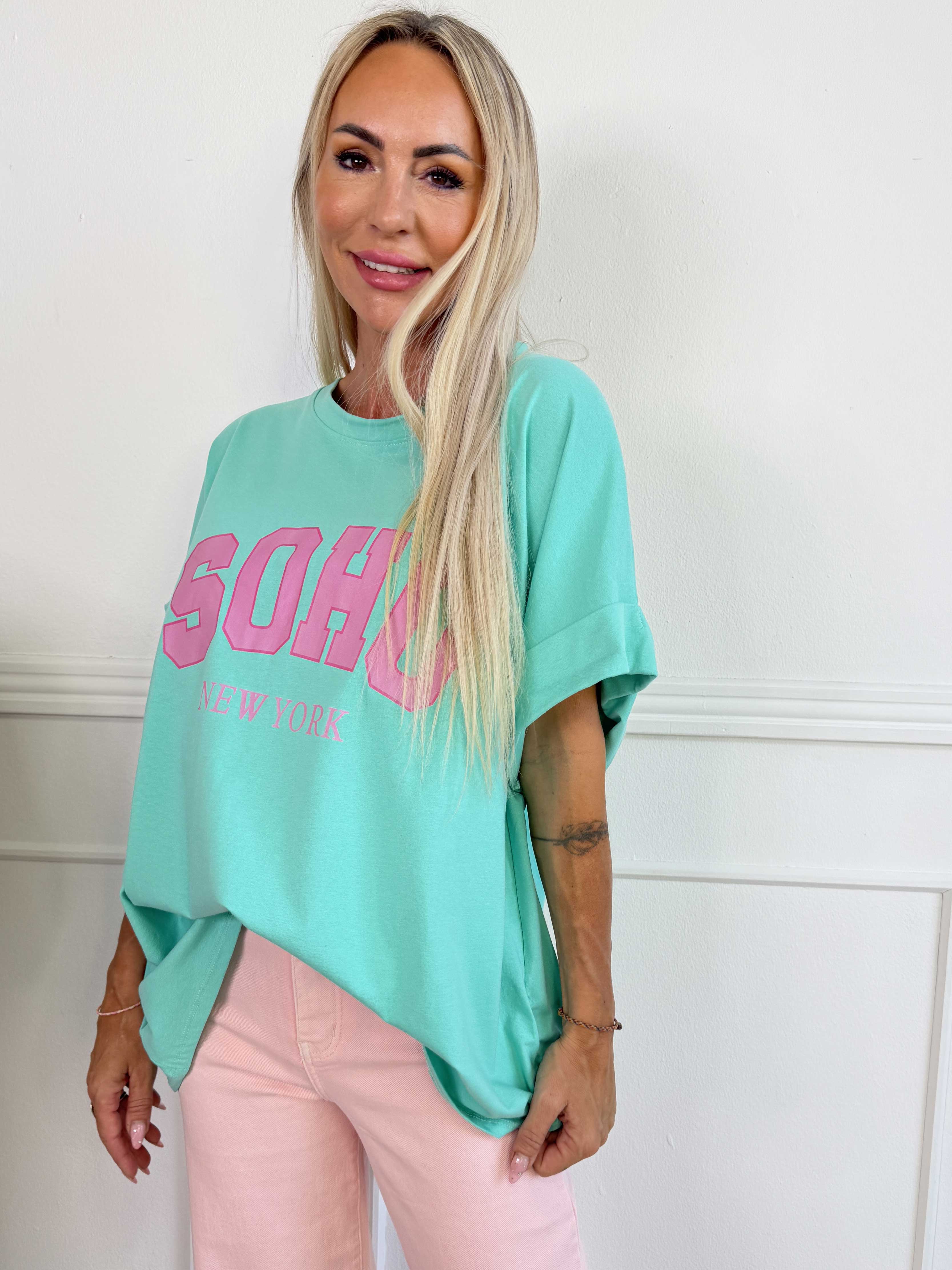 Leni - Oversized t-shirt med SOHO New York stående på brystet